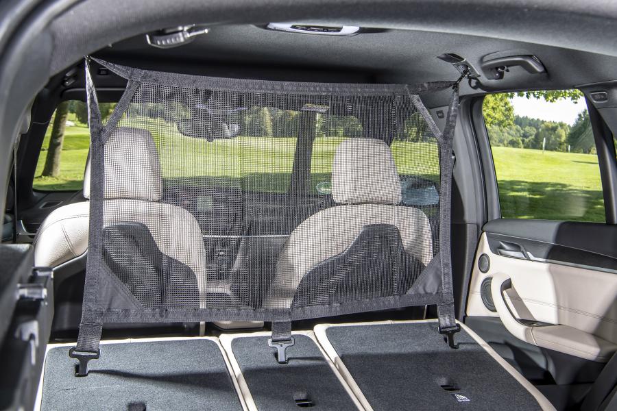 Интерьер BMW X1 xDrive25d xLine (F48) 2019 года  (WW) (фото 74 из 99)